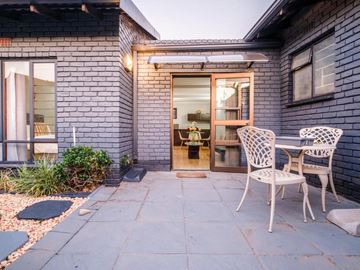 Hurlingham House Guest House 요하네스버그 외부 사진