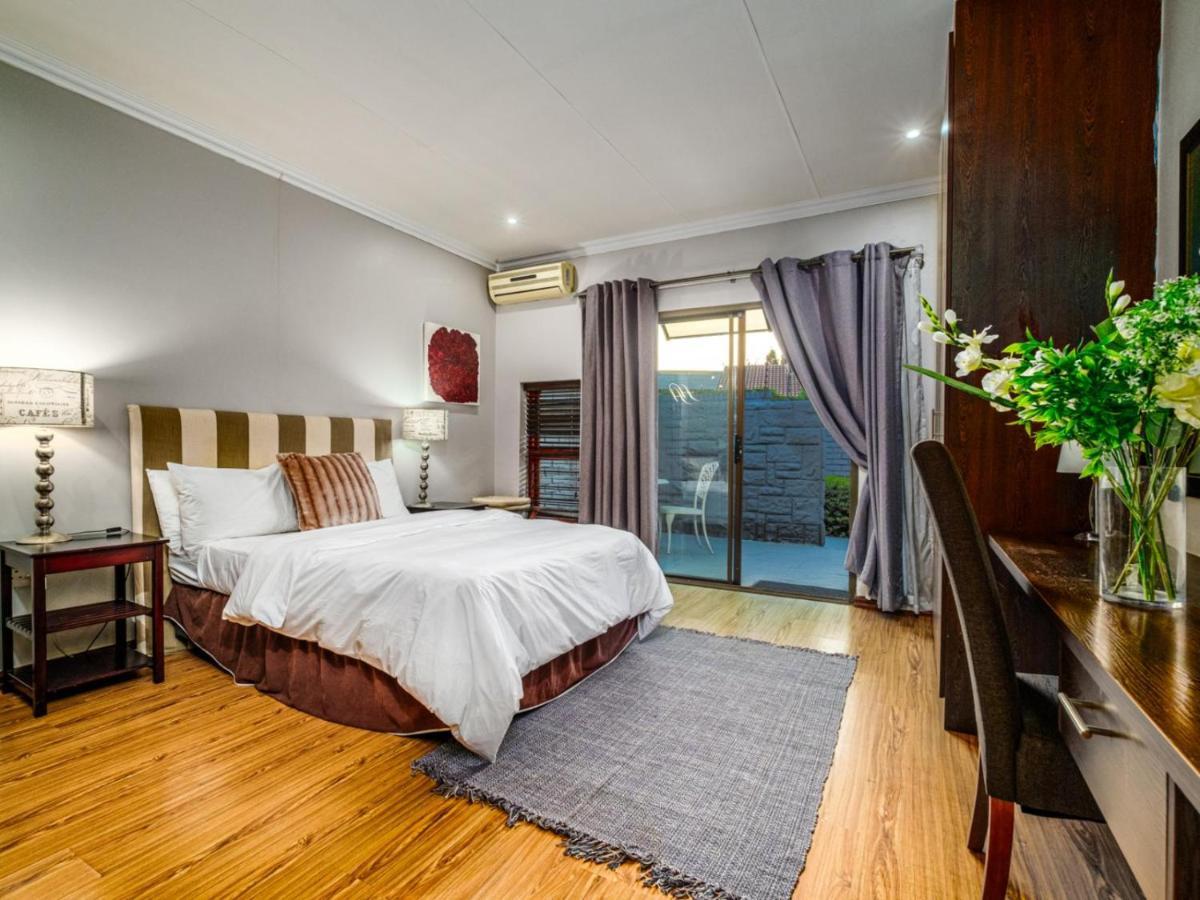 Hurlingham House Guest House 요하네스버그 외부 사진