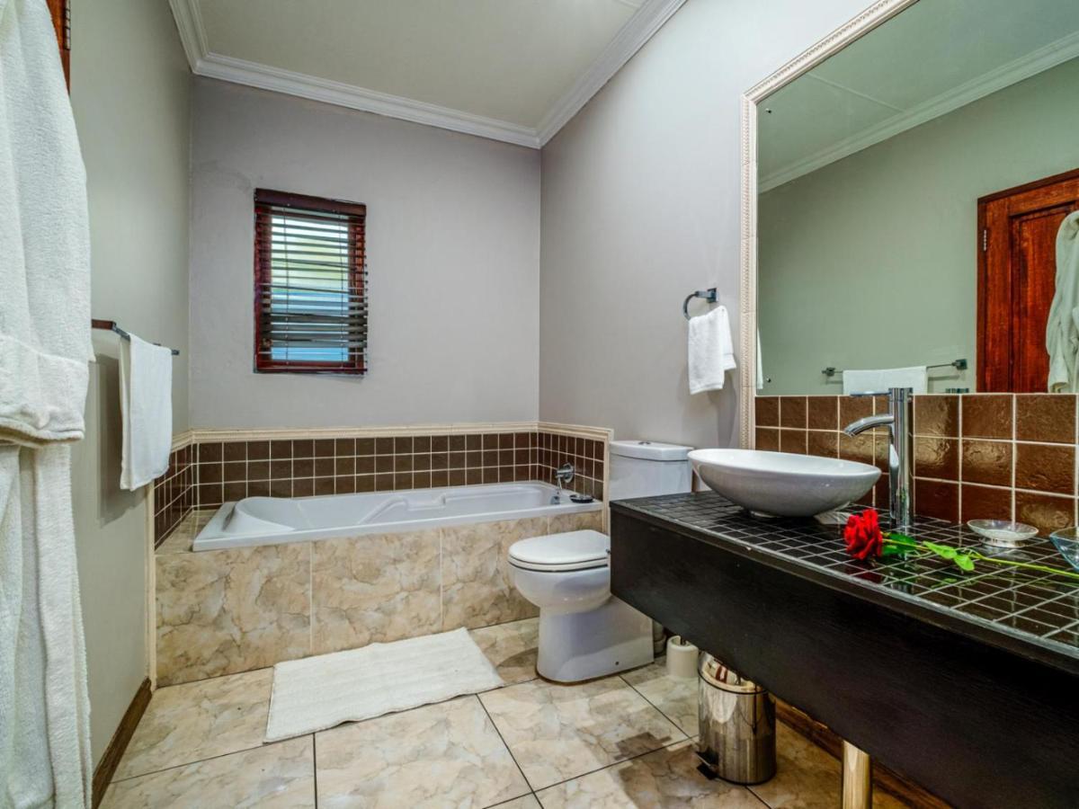 Hurlingham House Guest House 요하네스버그 외부 사진